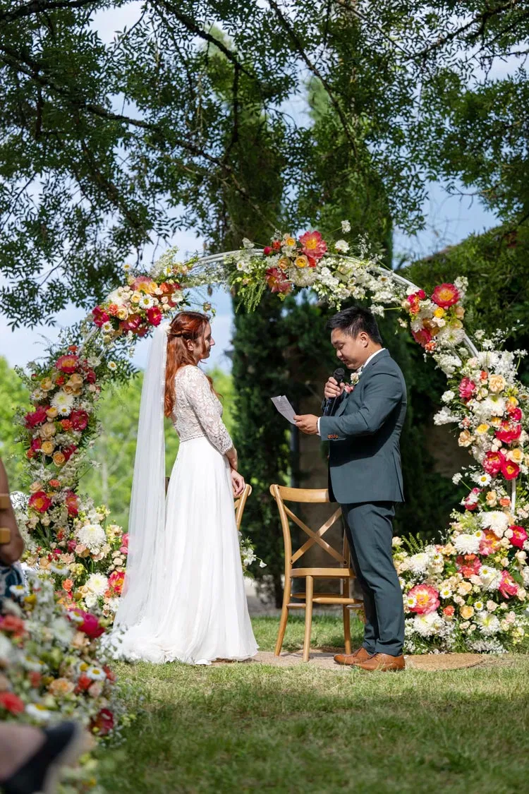 Arche fleurie de cérémonie laïque